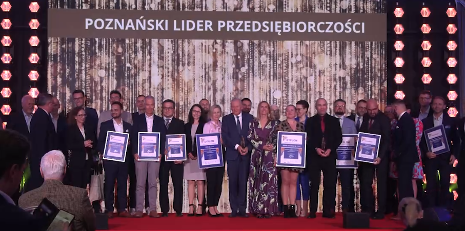 zdjęcie grupowe