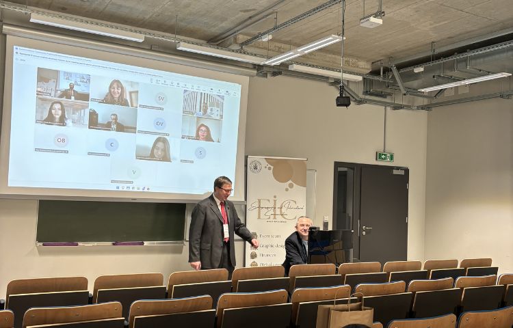 prof. Weber na konferencji