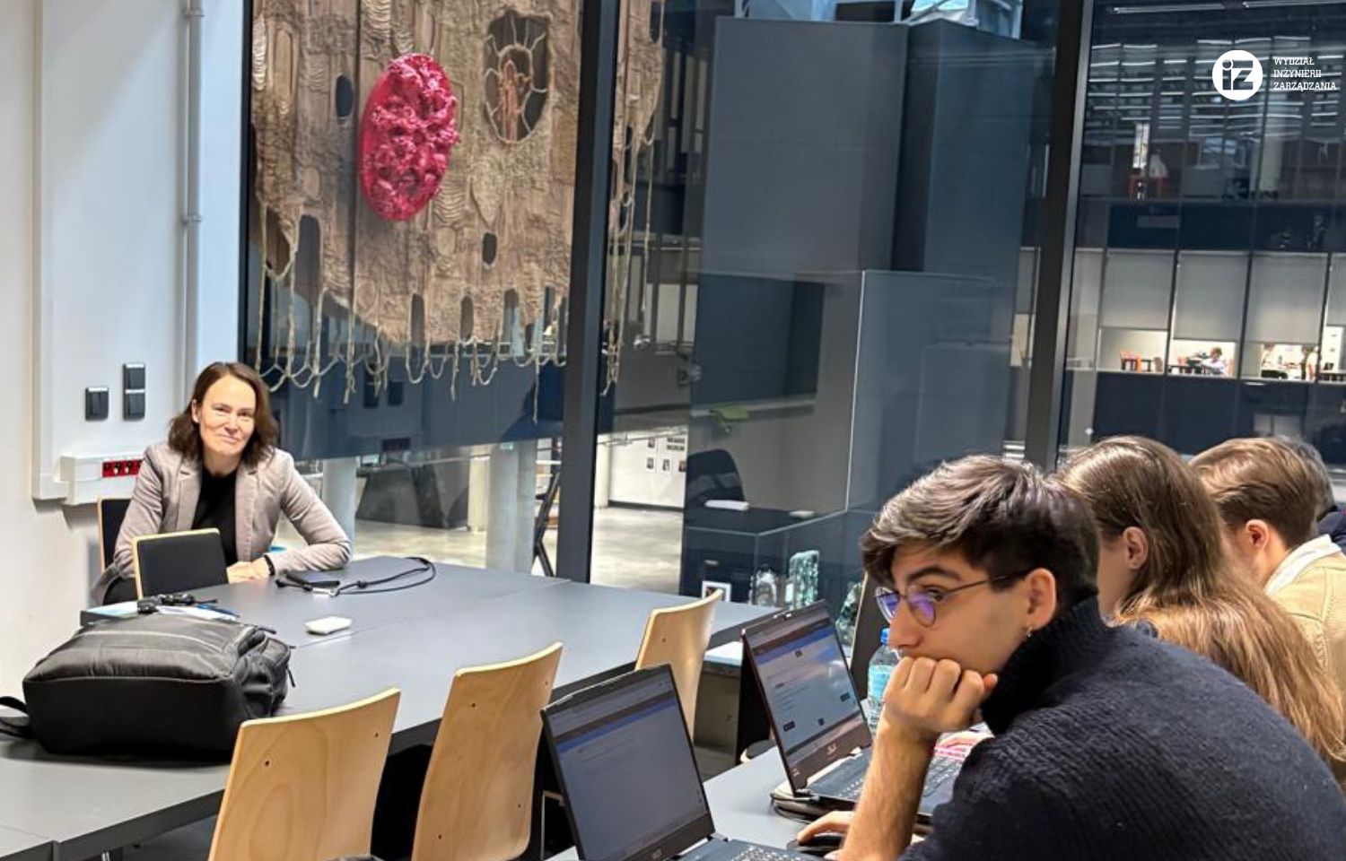 prof. Gajsek podczas zajęć