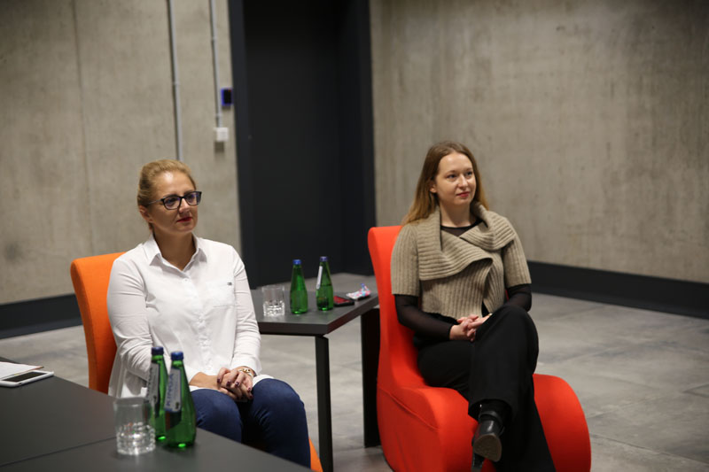 Zdjęcie prelegentek pani Joanny Małeckiej i pani Kamili Stępniowskiej