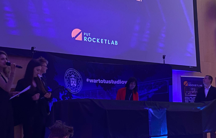 premiera PUT Rocketlab