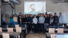 Zdjęcie uczestników spotkania studentów z pracownikiem służb BHP