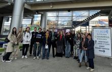 Zdjęcie grupowe uczestników udziału na targach POLECO.