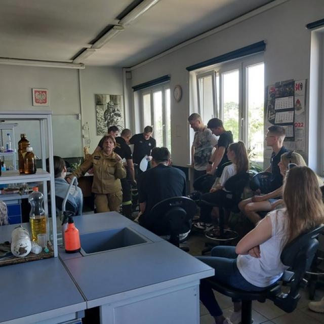 zajęcia w laboratorium