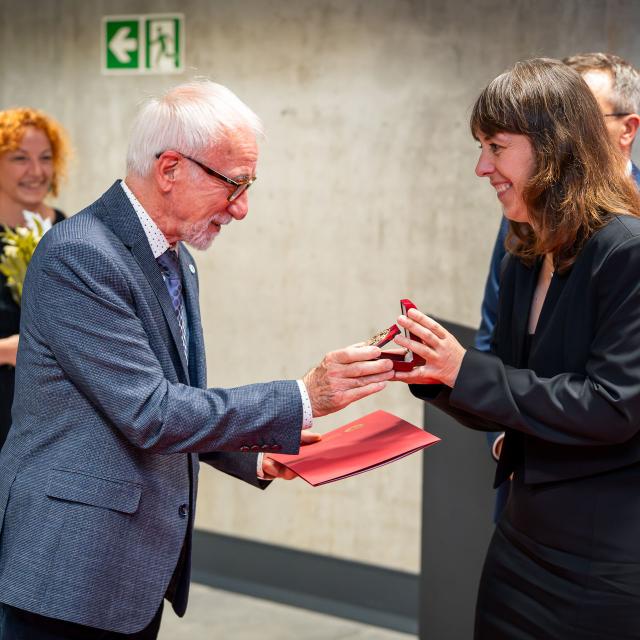 Zdjęcie z gali konferencji 70 lat nauk o zarządzaniu na Politechnice Poznańskiej