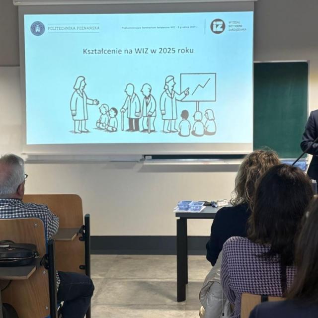 Zdjęcie uczetników seminarium podsumowującego rok 2025