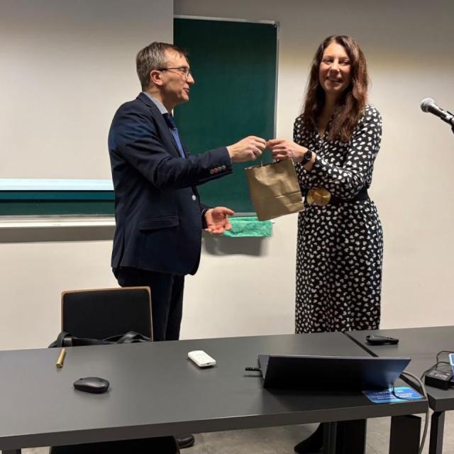 wykład prof. Reginy Lenart podczas Seminarium Wydziałowego